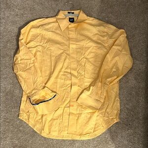 GAP Classic Fit Sunlit Yellow Medium Collared Shirt 15-15 1/2